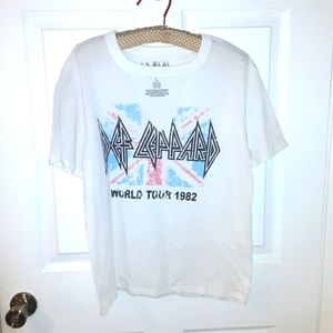 Def Leppard top